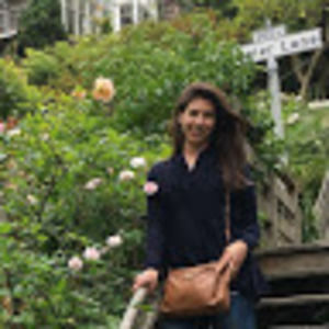 Meet your Posher, Luciana